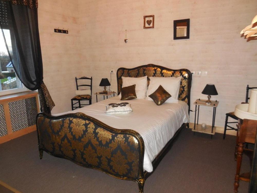 L'Ame Du Gourmand Hotel Pontorson Bagian luar foto
